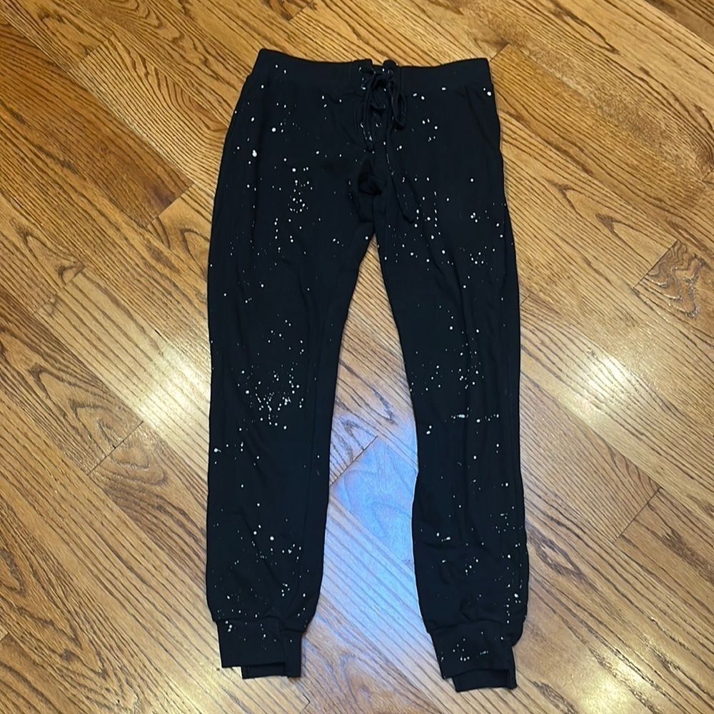 Tyler Jacobs Woman’s Black Joggers With White Splatter Size XS/S